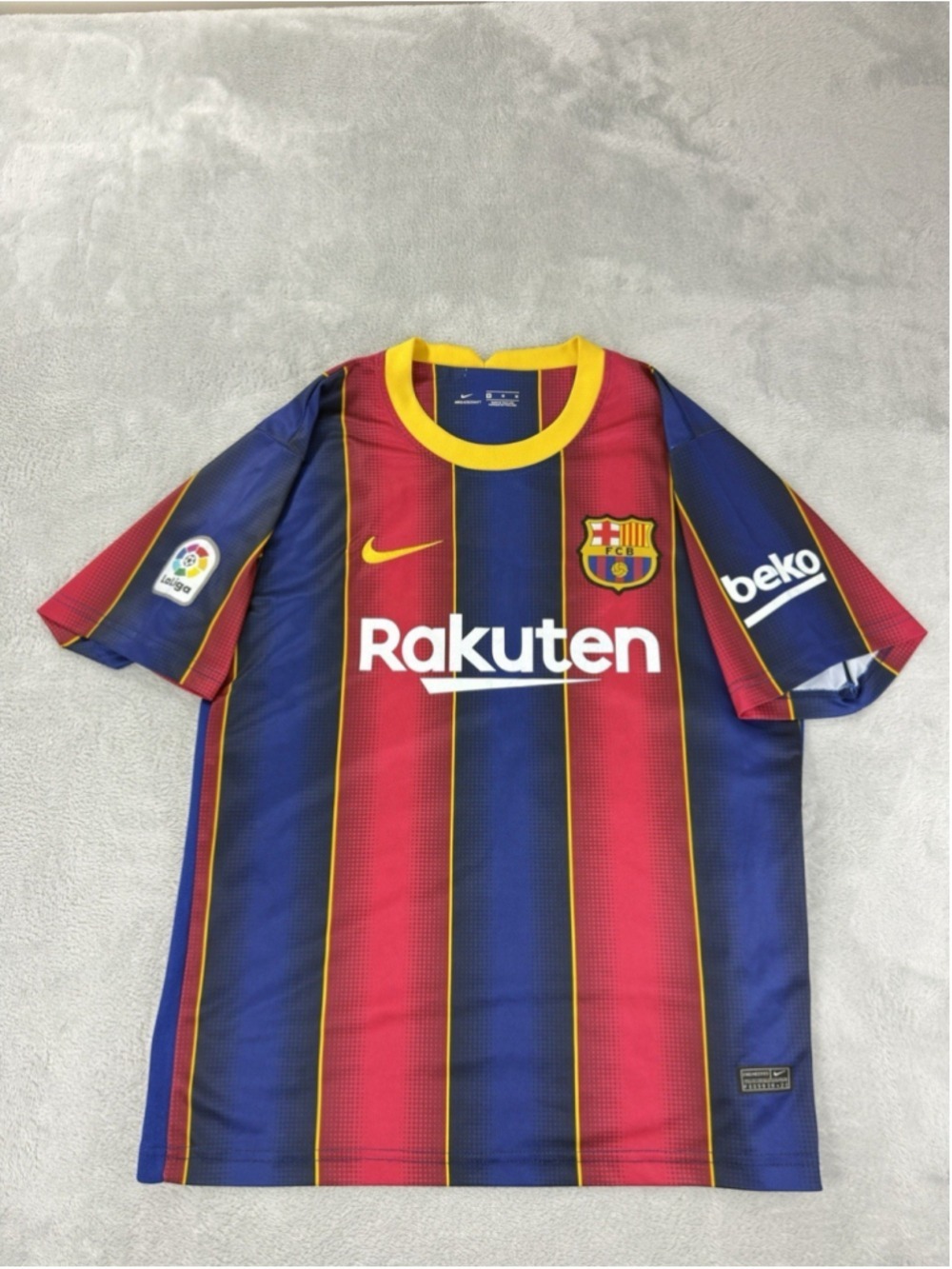 Nike FC Barcelona 2020-2021 Home Stadium Lionel Messi Men's Size Medium Jersey - Picture 12 of 15